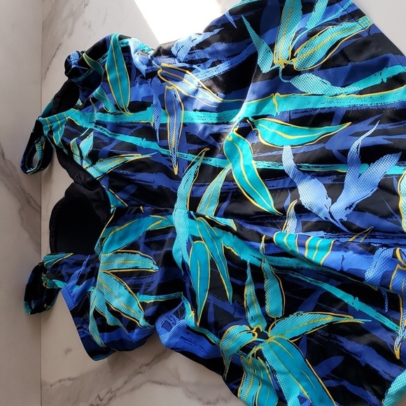 AMAVI Over The Shoulder One Piece Swimsuit in Multi Blue Size 16 NWOT - Picture 9 of 12